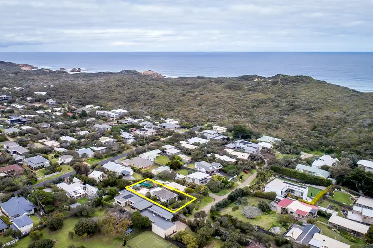 9 Sullivan Street, Sorrento VIC 3943