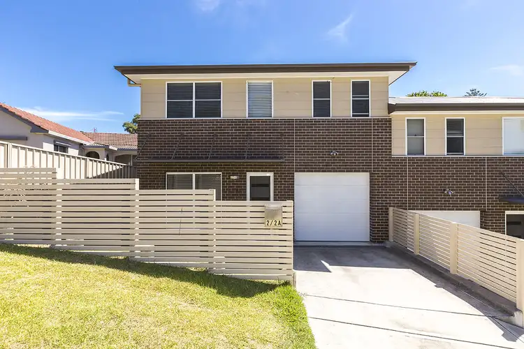 2/2a Noel Avenue, Adamstown NSW 2289