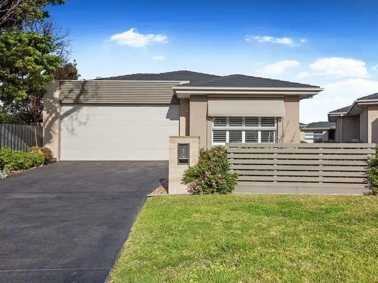 1/26 Macdonald Grove, Mornington VIC 3931
