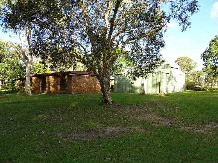 17 Glasgow Road, Ningi QLD 4511