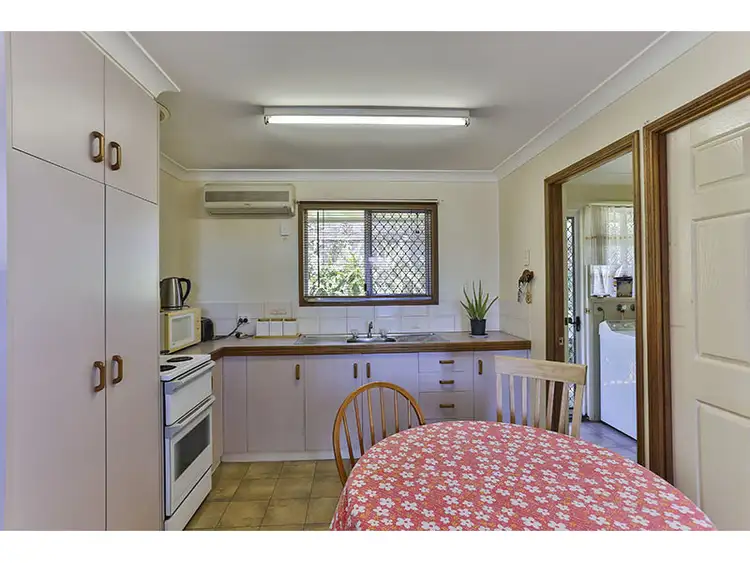 Fifth view of Homely block of units listing, 1 and 2/330 Spring Street, Kearneys Spring QLD 4350