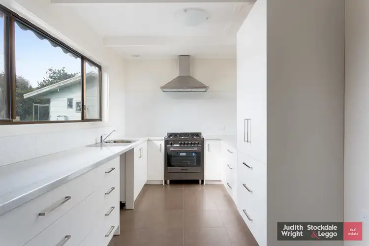 43 Phillip Island Road, Surf Beach VIC 3922