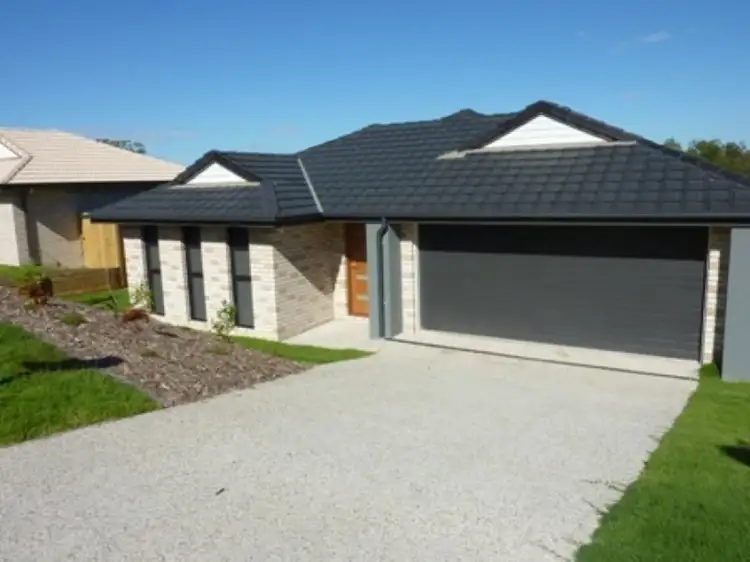 10 Barwell Street, Brassall QLD 4305