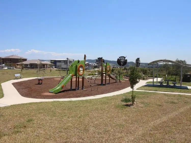 Sixth view of Homely house listing, 2 Snipe Street, Fletcher NSW 2287