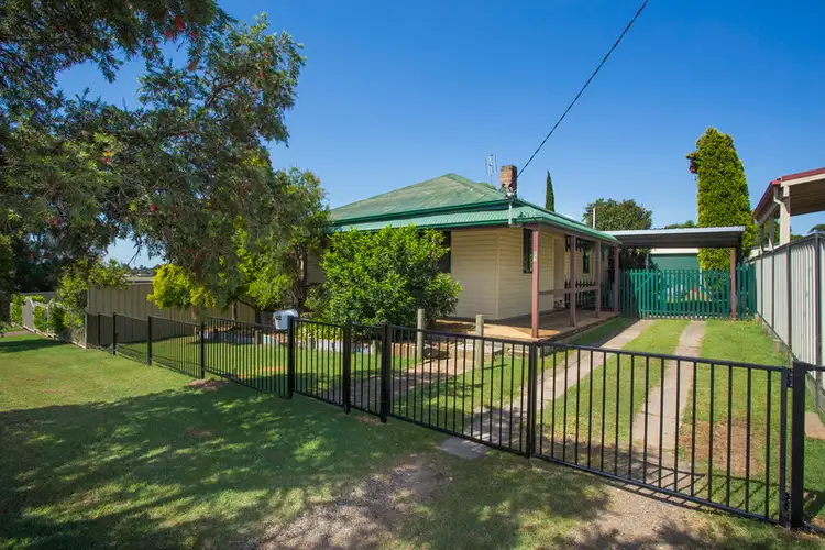 82 Desmond Street, Cessnock NSW 2325