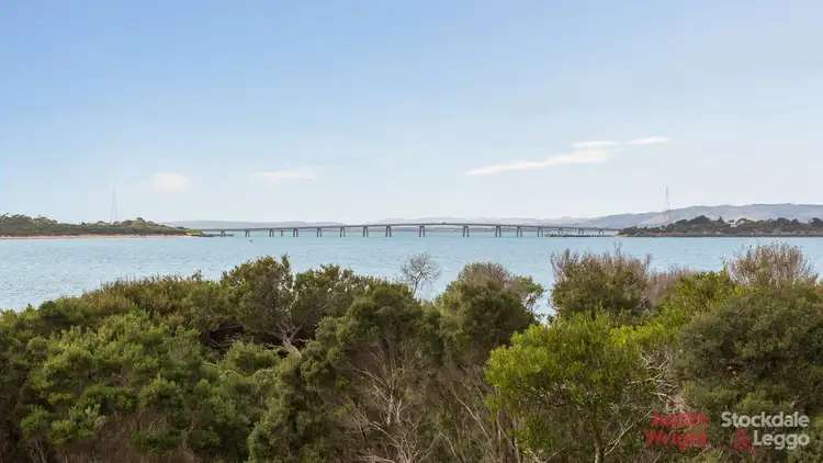 28 The Esplanade, Cape Woolamai VIC 3925