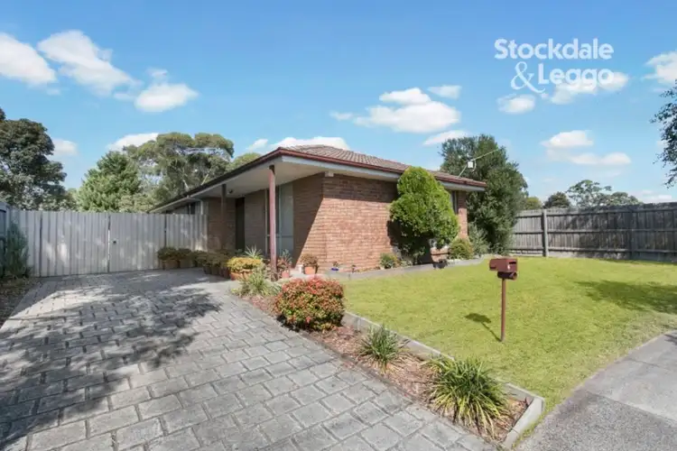 6 Hedley Place, Hampton Park VIC 3976
