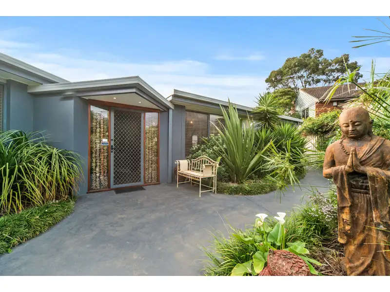 Main view of Homely house listing, 1 Burleigh Court, Frankston VIC 3199