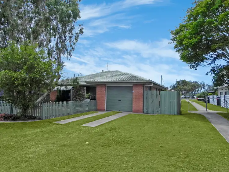 39 Anning Avenue, Golden Beach QLD 4551