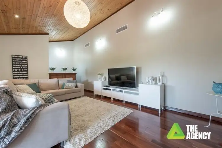 Seventh view of Homely house listing, #5 Macintosh Rise, Duncraig WA 6023
