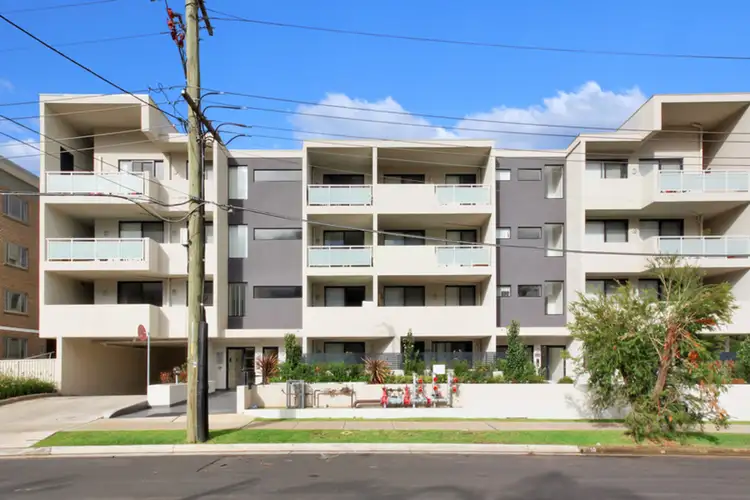Main view of Homely apartment listing, 7/8-10 Octavia Street, Toongabbie NSW 2146