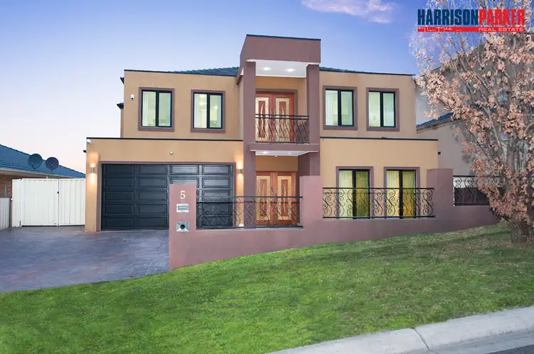 5 Adderley Drive, Greenvale VIC 3059