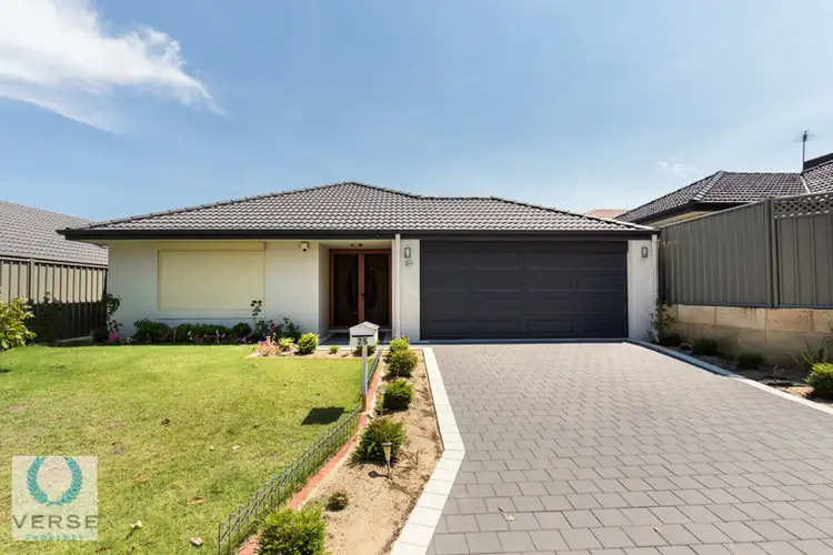 25 Whitlock Road, Queens Park WA 6107