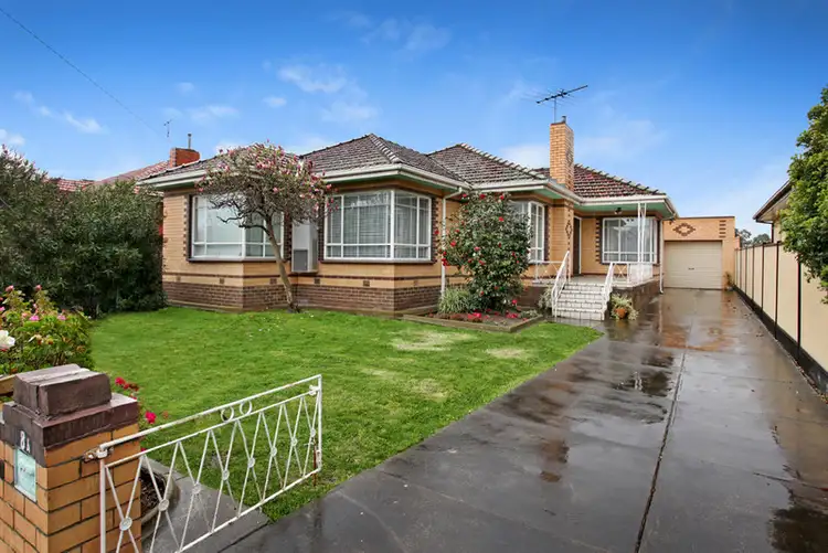 8A Glengala Road, Sunshine West VIC 3020