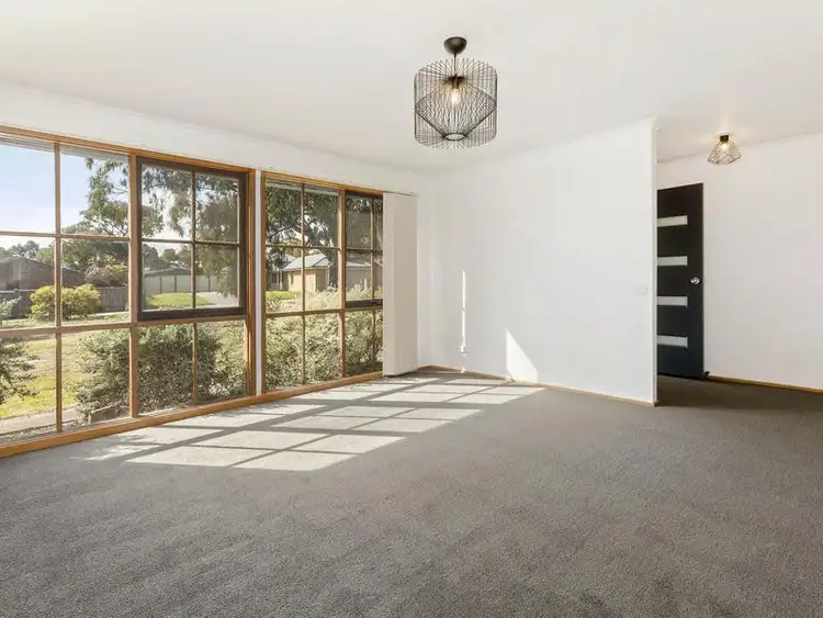 Fifth view of Homely unit listing, 1/4 St Catherines Court, Mornington VIC 3931