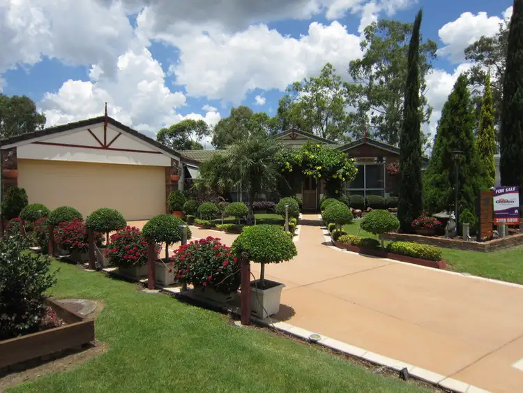 Second view of Homely house listing, 8 Amor Court, Yamanto QLD 4305