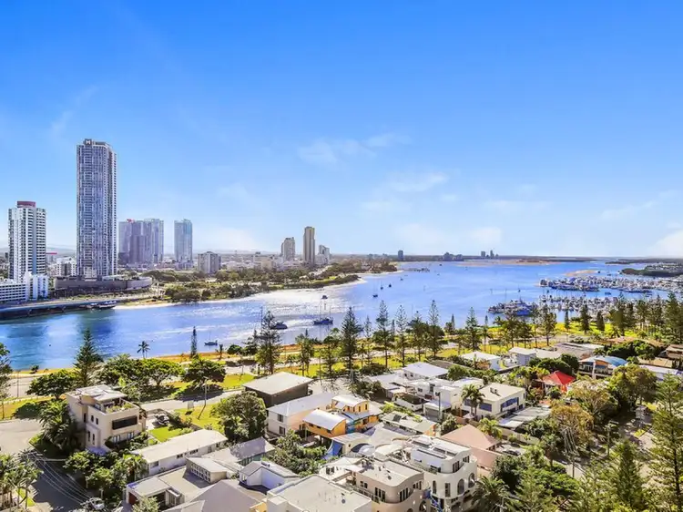 11-17 HUGHES Avenue, Main Beach QLD 4217
