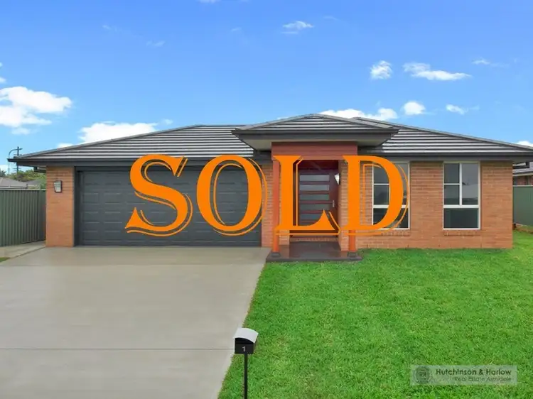 1 Hardman Close, Armidale NSW 2350