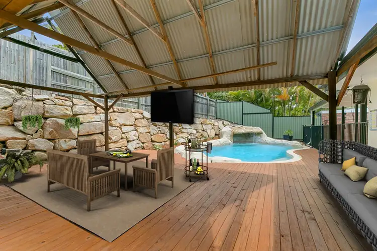 Second view of Homely house listing, 40 Jancoon Court, Carrara QLD 4211