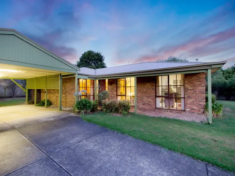 7 Veda Avenue, Mount Martha VIC 3934