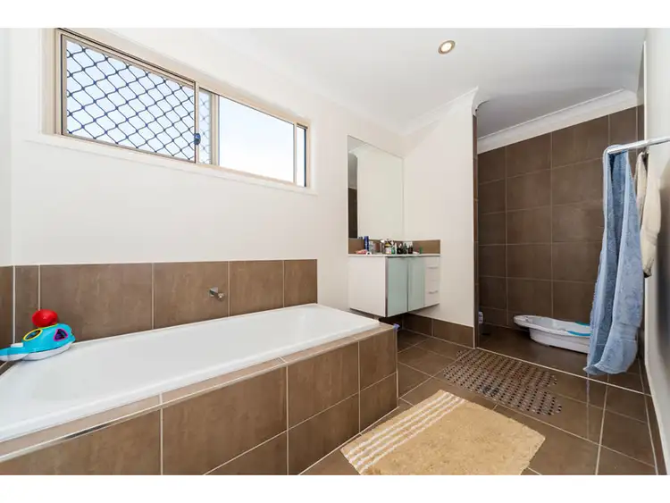 Seventh view of Homely townhouse listing, 3/18 Fourth Avenue, Labrador QLD 4215