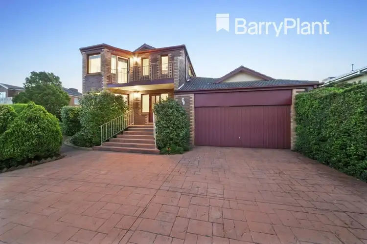 14 Eddie Barron Terrace, Pakenham VIC 3810