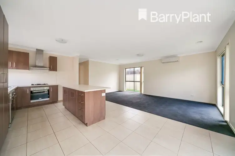 Third view of Homely house listing, 10 Rosella Avenue, Pakenham VIC 3810