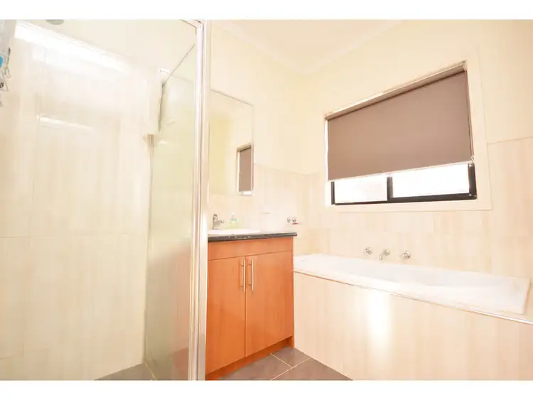 Third view of Homely house listing, 5 Swinburne Court, Truganina VIC 3029