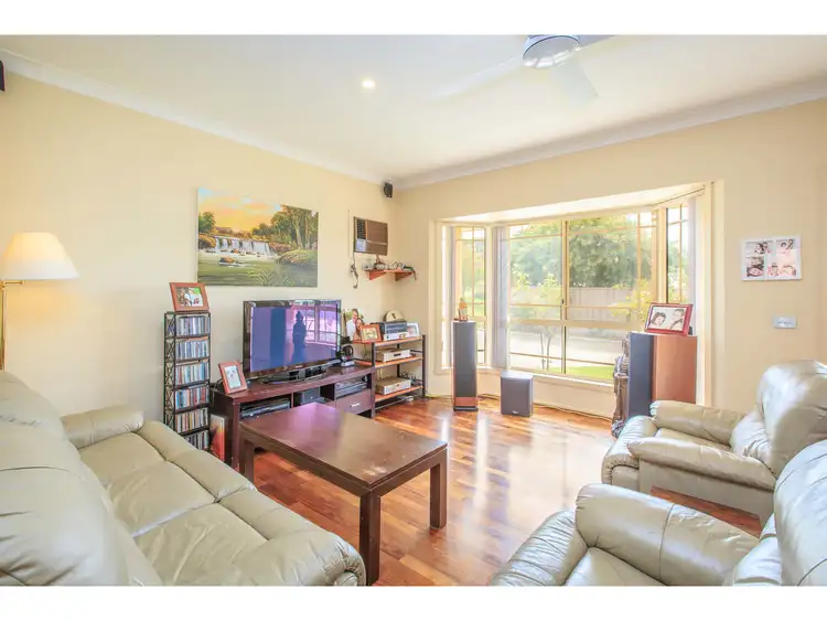 Second view of Homely unit listing, 1/1005 Pemberton Street, West Albury NSW 2640