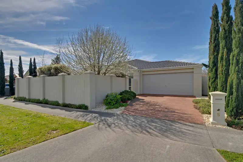 Main view of Homely house listing, 8 Alexandra Avenue, Traralgon VIC 3844