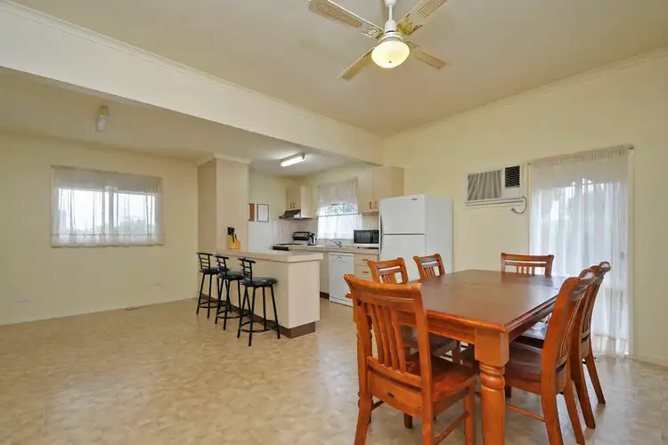 Fifth view of Homely house listing, 8 Barker Crescent, Traralgon VIC 3844