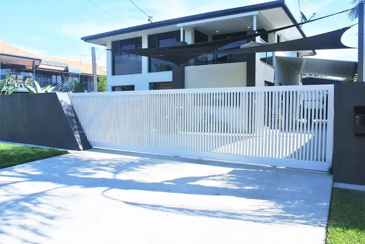 Third view of Homely house listing, 15 Warana Avenue, Steiglitz QLD 4207