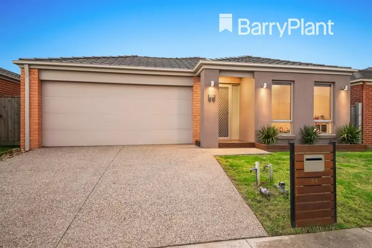 34 Cranbrook Circuit, Officer VIC 3809