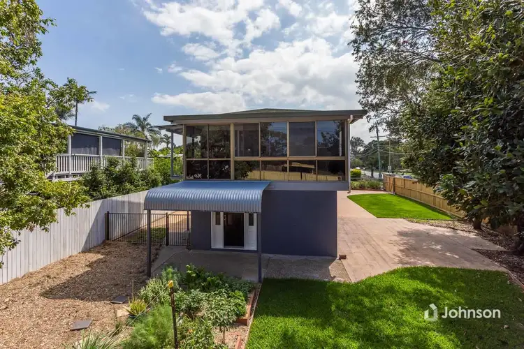 223 Kianawah Road, Wynnum West QLD 4178