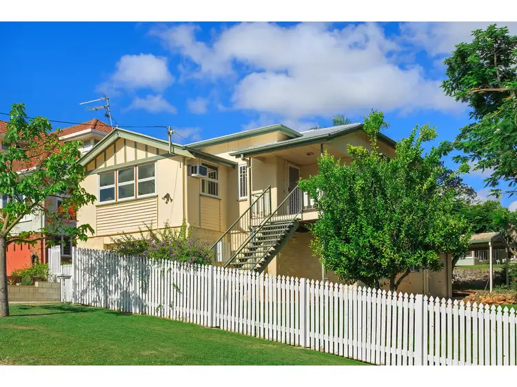 4 Craigilee Street, The Range QLD 4700