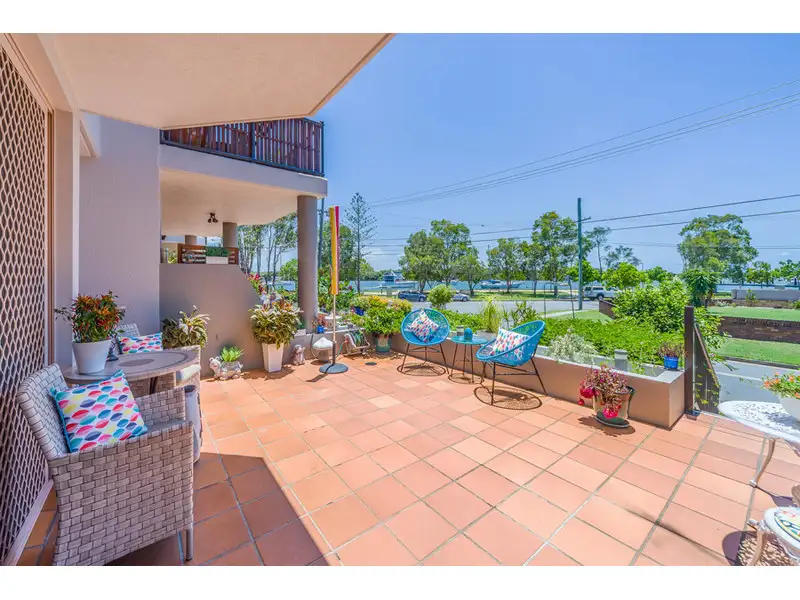 Main view of Homely unit listing, 1/7 Esplanade West, Paradise Point QLD 4216