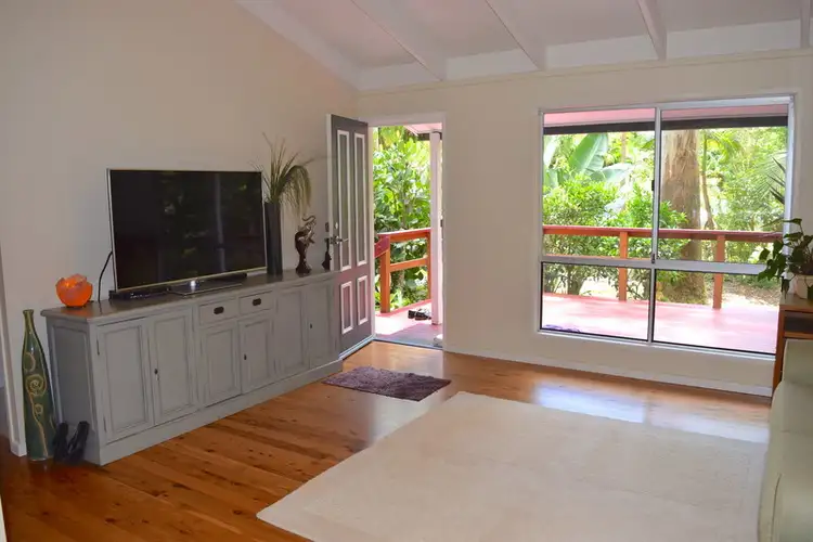 Sixth view of Homely house listing, 4 KAMET CRT, Tamborine Mountain QLD 4272