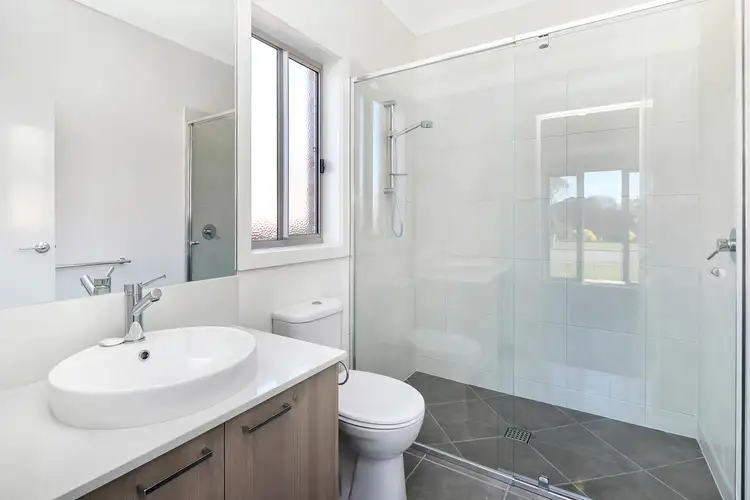 Sixth view of Homely house listing, 1/84 Vale Street, Alfredton VIC 3350