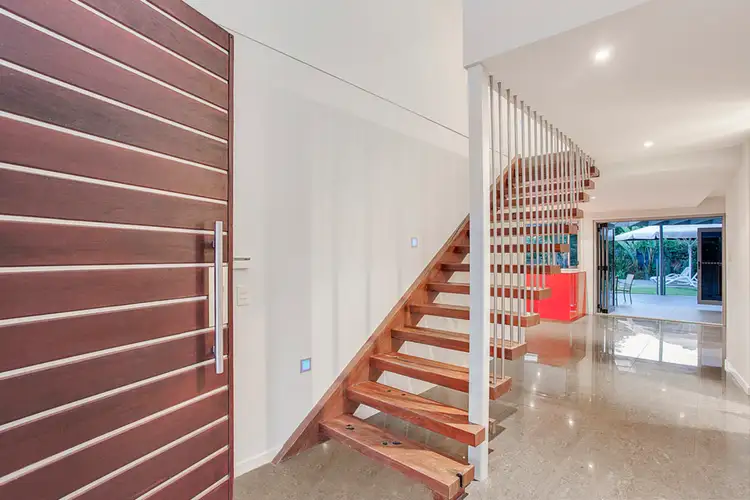 Second view of Homely house listing, 5 Nalya Court, Mermaid Waters QLD 4218