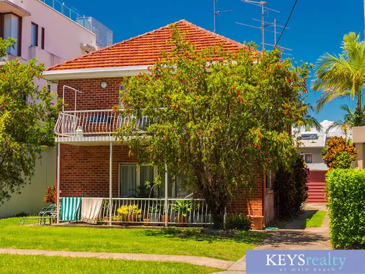 58 Woodroffe Avenue, Main Beach QLD 4217