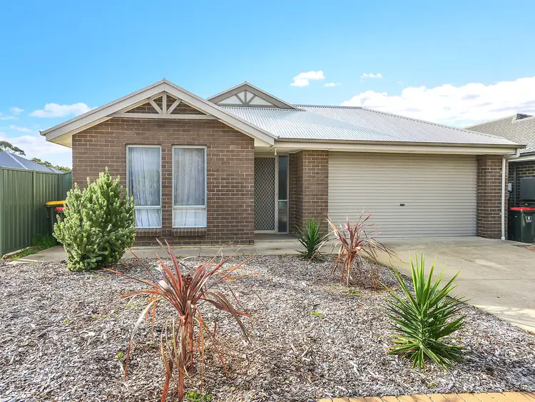 11 Sapphire Way, Aldinga Beach SA 5173
