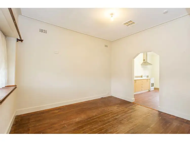 Fourth view of Homely house listing, 210 Olive Street, South Albury NSW 2640