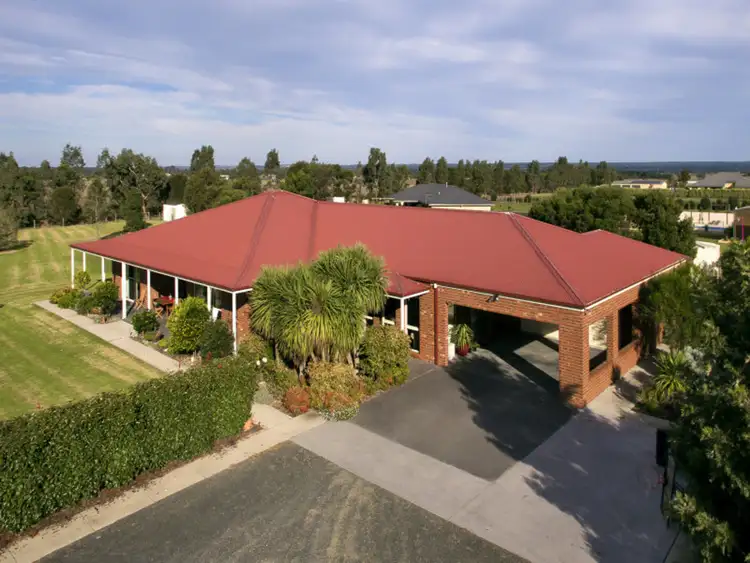 Main view of Homely house listing, 8 Jemma Court, Wurruk VIC 3850