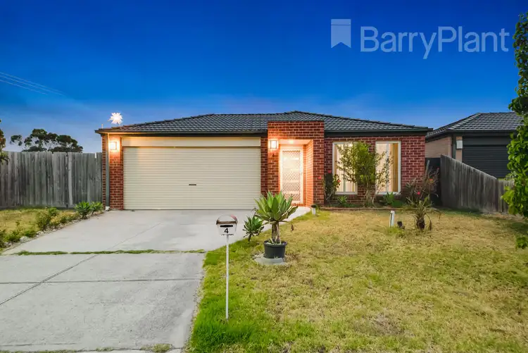 4 Jason Lane, Pakenham VIC 3810