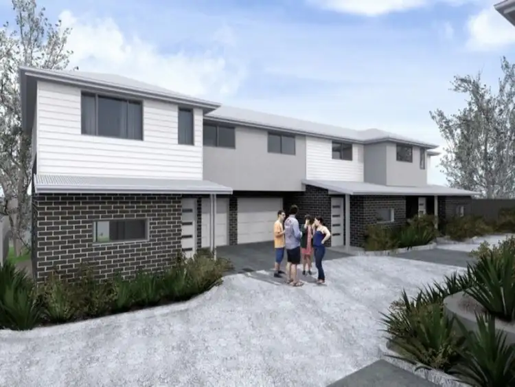 Main view of Homely townhouse listing, 2/76-78 Lachlan Road, Cardiff NSW 2285