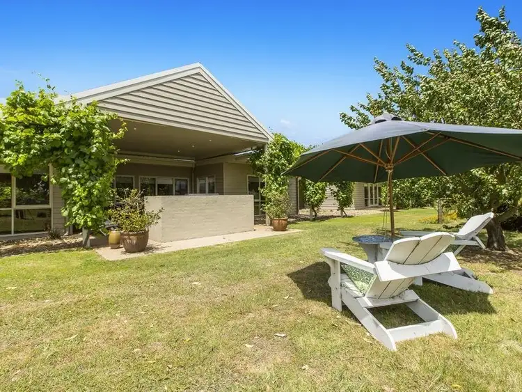 70 Tyabb-Tooradin Road, Somerville VIC 3912