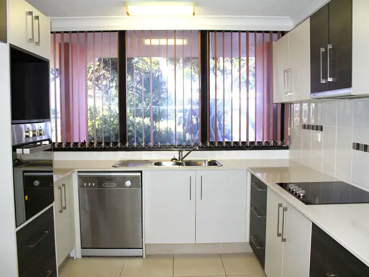 Seventh view of Homely unit listing, 2/134 Pacific Parade - Porta Pacifique, Bilinga QLD 4225