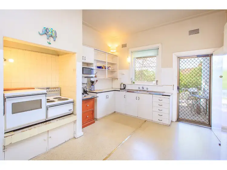 Seventh view of Homely house listing, 636 Thurgoona Street, Albury NSW 2640