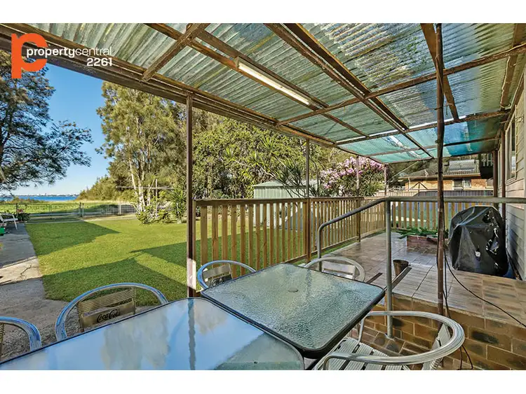 Fifth view of Homely house listing, 347 Lakedge Avenue, Berkeley Vale NSW 2261