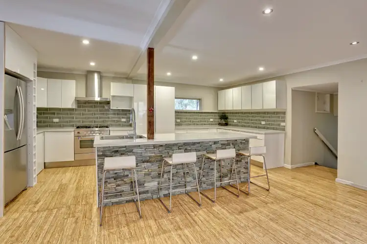 298 Belgrave Gembrook Road, Clematis VIC 3782